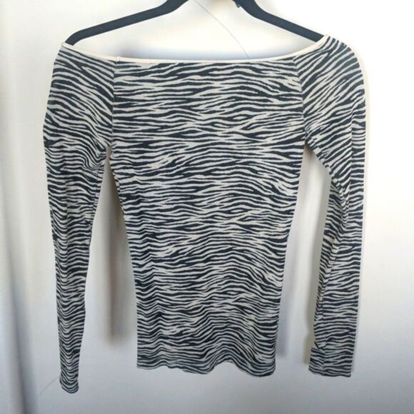 Repeat Possessions Super Skinny Animal Print Form Fitting Top Size S - Picture 5 of 6